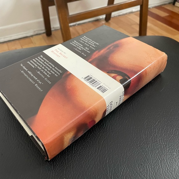 SOLD The Little Friend - Donna Tartt - Picture 3 of 4